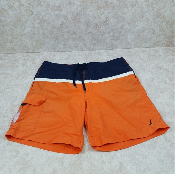 NAUTICA Colorblock Swim Trunks Men's Medium Lined Drawstring - Picture 1 of 8